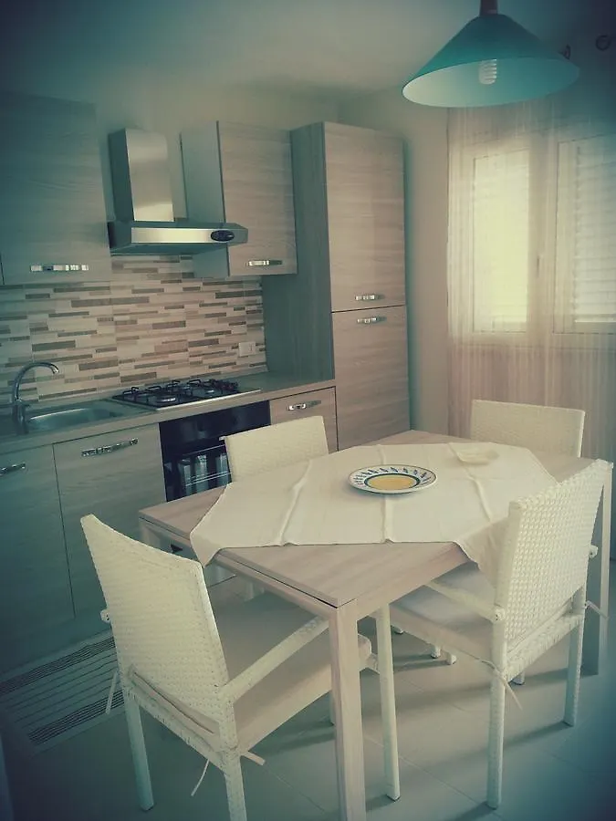Residence Agave 兰佩杜萨 3*,