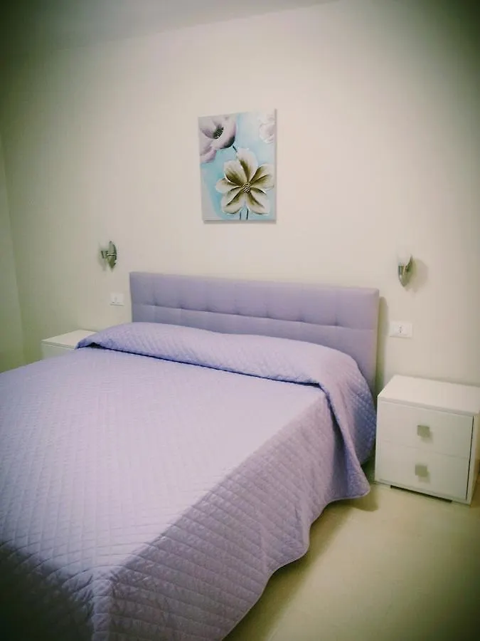 Residence Agave 兰佩杜萨 3*,