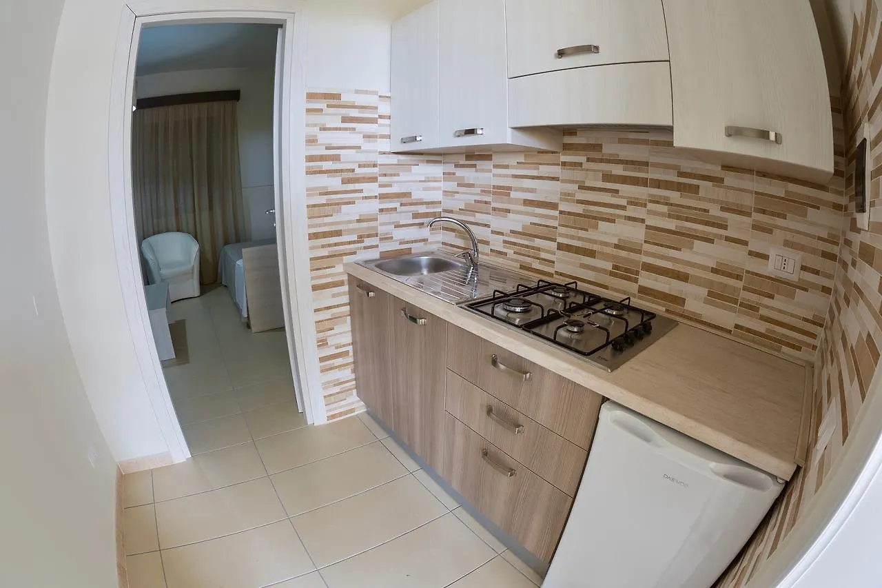 Residence Agave 兰佩杜萨 公寓式酒店